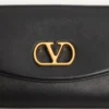 Bolso pequeño de hombro DeVain de napa de Valentino Garavani