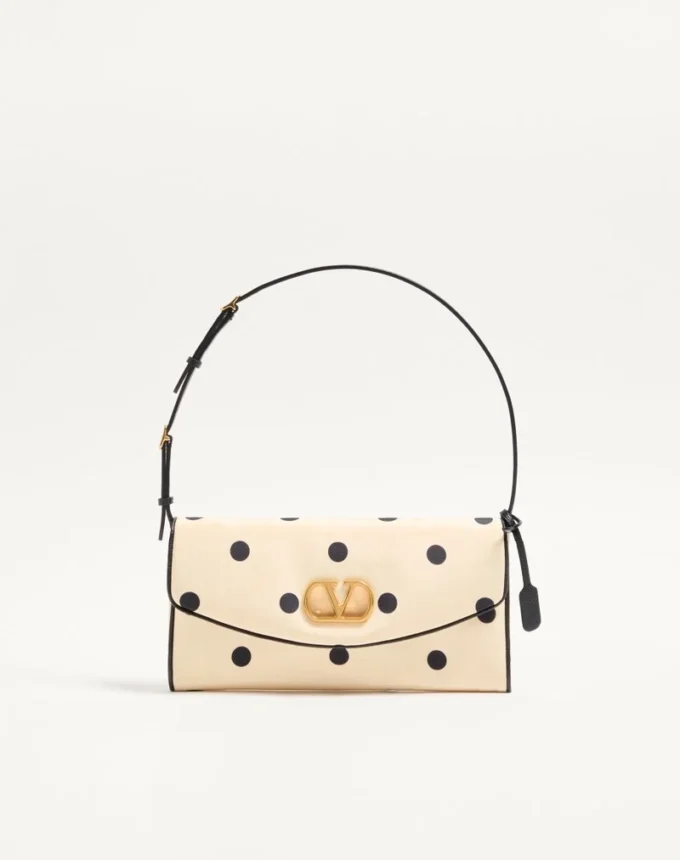 Bolso pequeño de hombro DeVain de Valentino Garavani en tejido moiré Plus De Pois Bolso pequeño de hombro DeVain de Valentino Garavani en tejido moiré Plus De Pois