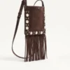 Bolso pequeño de hombro Nellcôte de Valentino Garavani en ante con flecos Bolso pequeño de hombro Nellcôte de Valentino Garavani en ante con flecos
