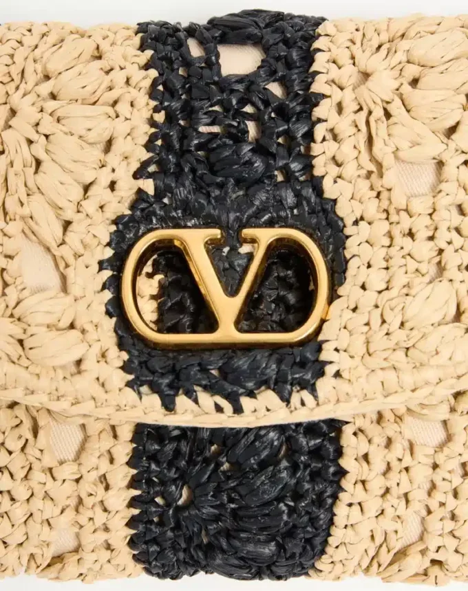 Bolso pequeño de hombro Valentino Garavani DeVain en rafia con estampado de ondas