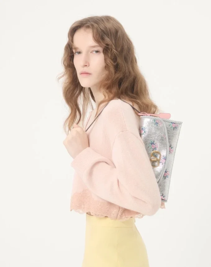 Bolso pequeño de hombro Valentino Garavani DeVain en tejido jacquard lurex floral