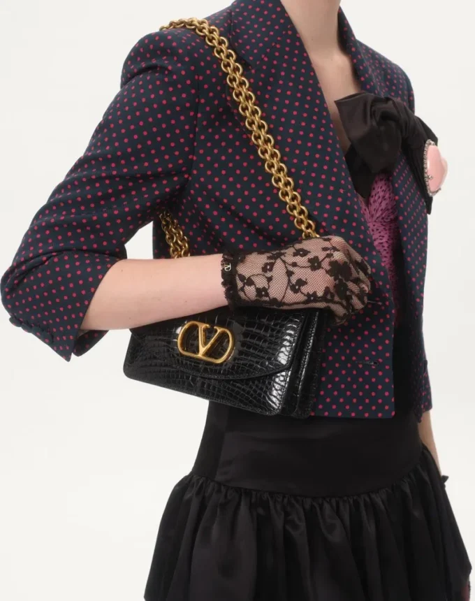 Bolso pequeño de hombro Valentino Garavani Vain en piel de cocodrilo Bolso pequeño de hombro Valentino Garavani Vain en piel de cocodrilo