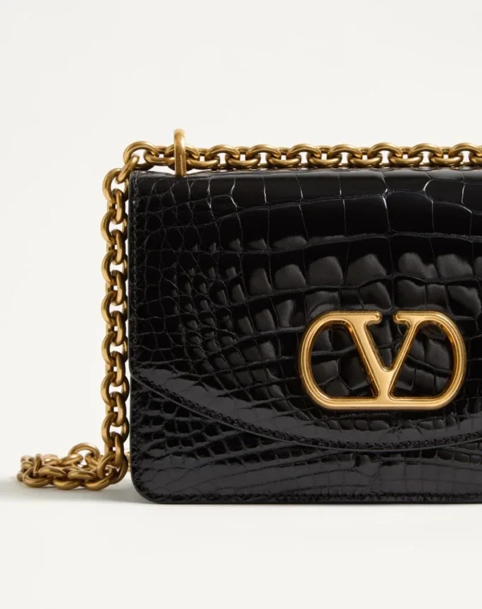 Bolso pequeño de hombro Valentino Garavani Vain en piel de cocodrilo Bolso pequeño de hombro Valentino Garavani Vain en piel de cocodrilo