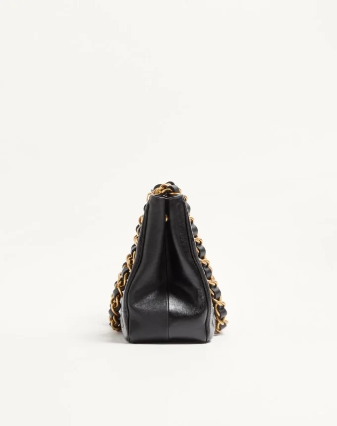 Bolso pequeño Laseine de Valentino Garavani en piel napa con estampado en forma de chevron Bolso pequeño Laseine de Valentino Garavani en piel napa con estampado en forma de chevron