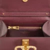 Bolso pequeño Valentino Garavani Vsling en piel de becerro granulada con logotipo joya