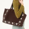 Bolso shopping mediano Nellcôte de ante de Valentino Garavani Bolso shopping mediano Nellcôte de ante de Valentino Garavani