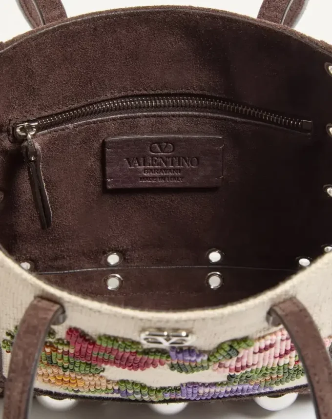 Bolso shopping mini bordado Nellcôte de Valentino Garavani Bolso shopping mini bordado Nellcôte de Valentino Garavani