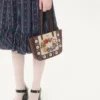 Bolso shopping mini bordado Nellcôte de Valentino Garavani Bolso shopping mini bordado Nellcôte de Valentino Garavani