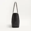 Bolso shopping Valentino Garavani Rockstud en piel de becerro granulada Bolso shopping Valentino Garavani Rockstud en piel de becerro granulada