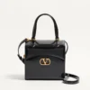 Bolso tipo bowling Vain-Case de Valentino Garavani en piel de becerro brillante Bolso tipo bowling Vain-Case de Valentino Garavani en piel de becerro brillante