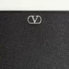Bolso Valentino Garavani Vlogo Signature de piel de becerro granulada Bolso Valentino Garavani Vlogo Signature de piel de becerro granulada