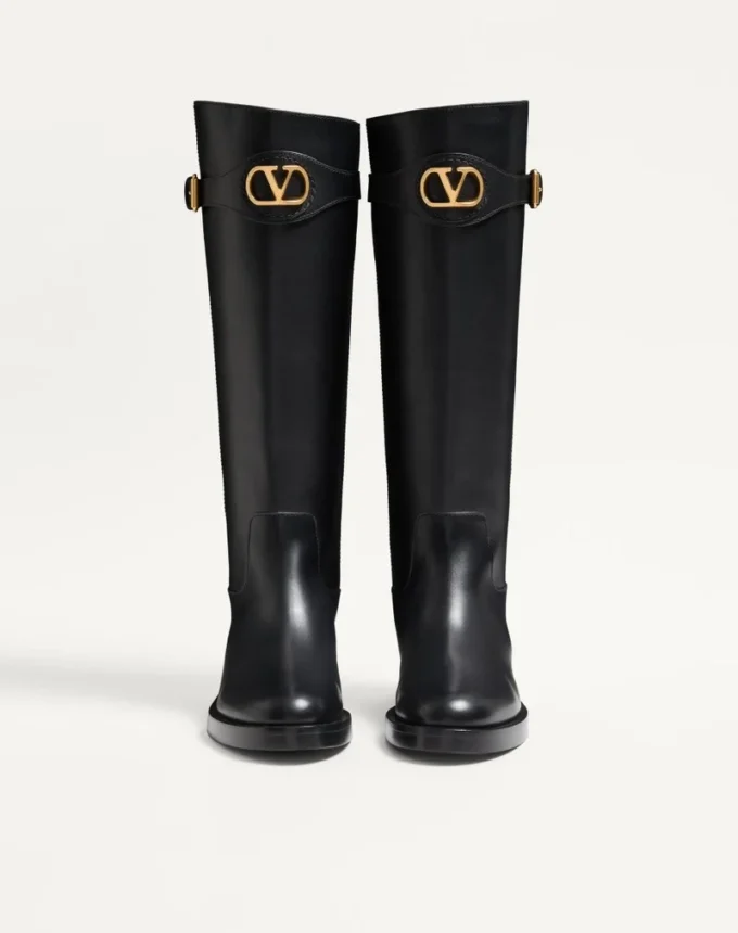 Bota de piel de becerro con logotipo VLogo de 30 mm
