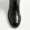 Bota de piel de becerro con logotipo VLogo de 30 mm
