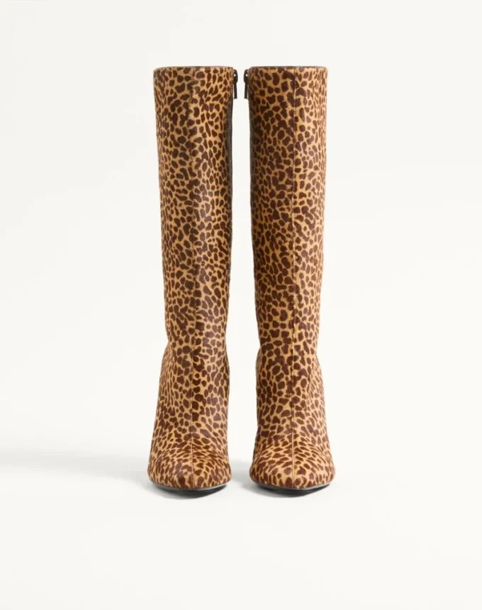 Bota Hotty en piel de becerro con efecto pony 100 mm Bota Hotty en piel de becerro con efecto pony 100 mm