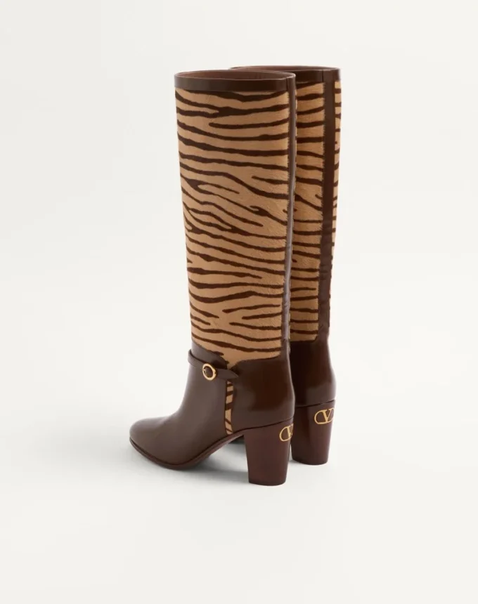 Bota Pattie en piel de becerro con efecto pony 75 mm