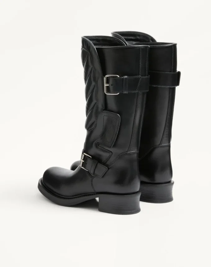 Botas moteras Rayons en piel de becerro y napa con patrón Chevron de 40 mm Botas moteras Rayons en piel de becerro y napa con patrón Chevron de 40 mm