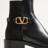 Botines de piel de becerro con logotipo VLogo de 30 mm Botines de piel de becerro con logotipo VLogo de 30 mm