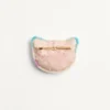 Broche Le Chat De La Maison en tejido jacquard con bordado de cuentas de resina