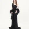 Bufanda Valentino Feathers con plumas de avestruz y pavo