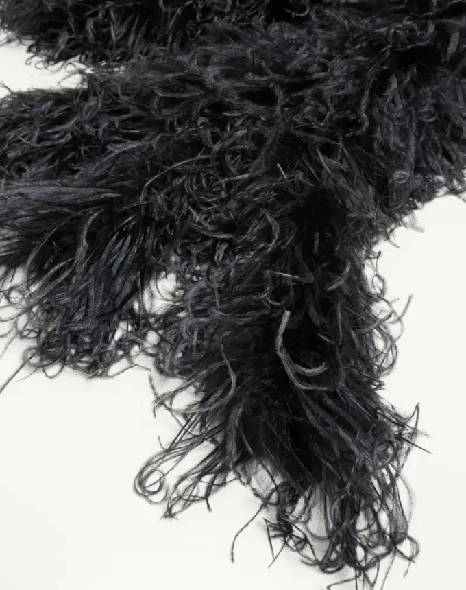 Bufanda Valentino Feathers con plumas de avestruz y pavo