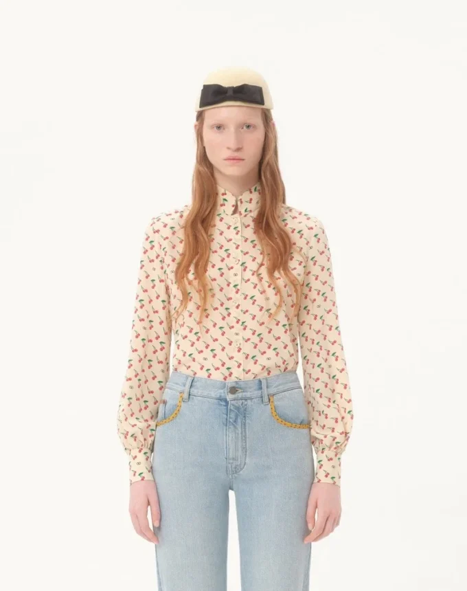 Camisa de crepé de China con estampado Cherryfic