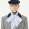 Camisa de popelín de algodón Valentino con cuello bufanda y bordado VLogo Camisa de popelín de algodón Valentino con cuello bufanda y bordado VLogo