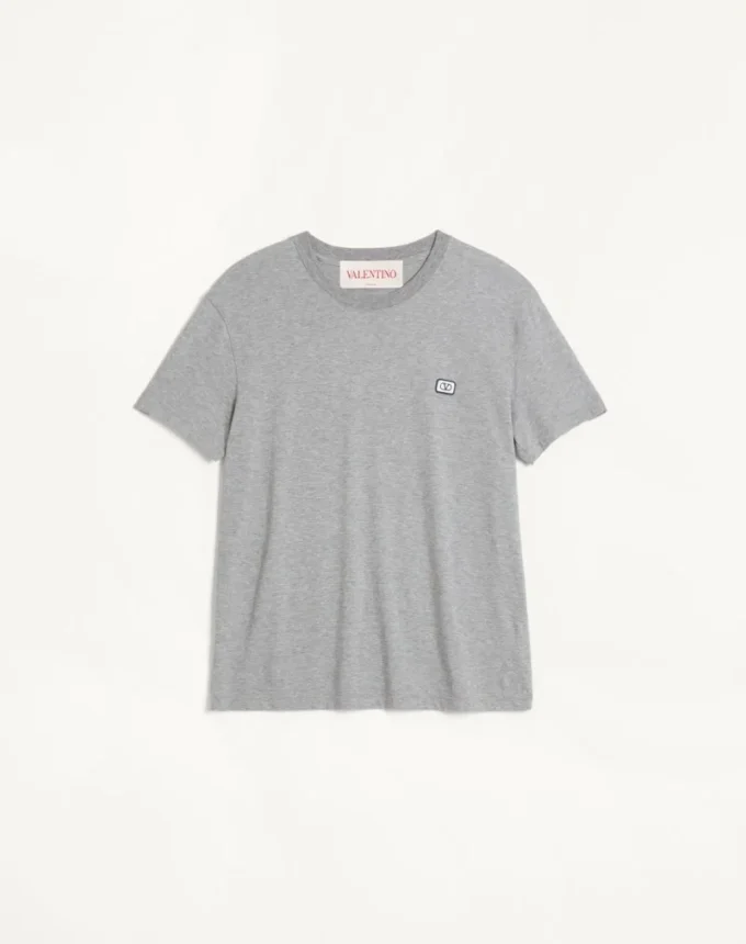 Camiseta de algodón con parche VLogo Camiseta de algodón con parche VLogo