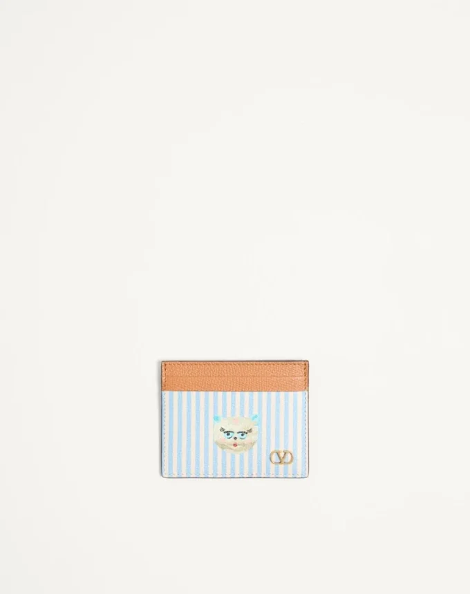 Cartera Valentino Garavani Vlogo Signature en piel de becerro granulada con estampado Le Chat de la Maison Cartera Valentino Garavani Vlogo Signature en piel de becerro granulada con estampado Le Chat de la Maison