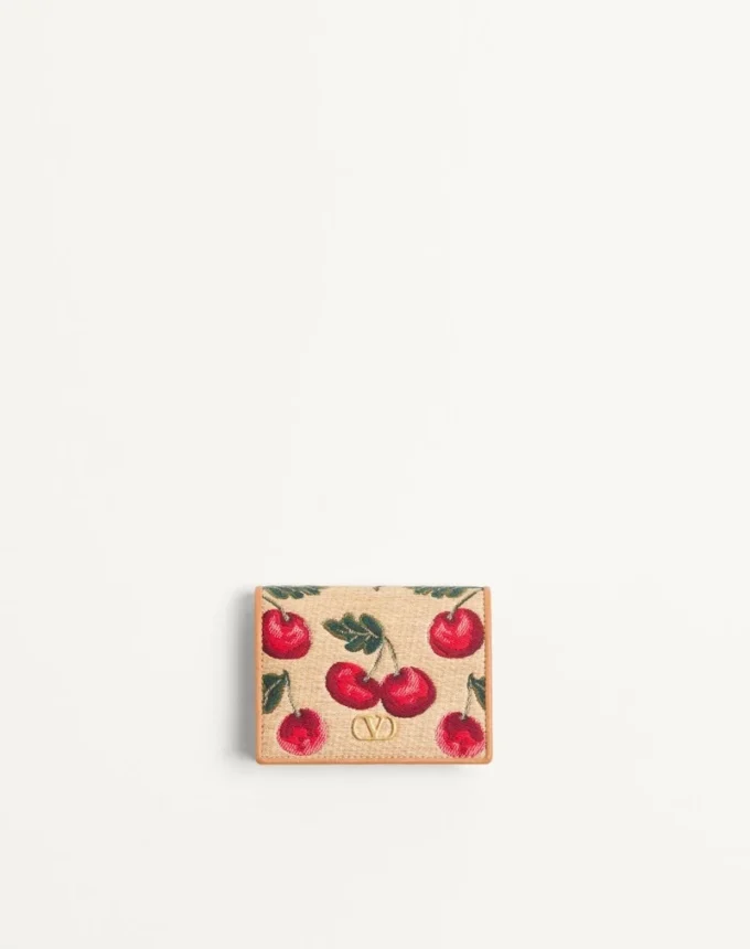Cartera Vlogo Signature Cherryfic Jacquard Raffia Cartera Vlogo Signature Cherryfic Jacquard Raffia