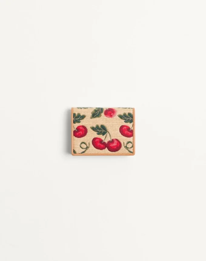 Cartera Vlogo Signature Cherryfic Jacquard Raffia Cartera Vlogo Signature Cherryfic Jacquard Raffia