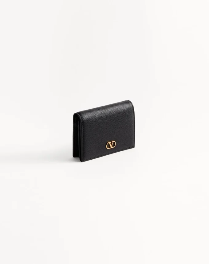 Cartera VLogo Signature de piel de becerro granulada