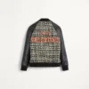 Chaqueta bomber de tweed de lana con parche Chez Valentino Chaqueta bomber de tweed de lana con parche Chez Valentino