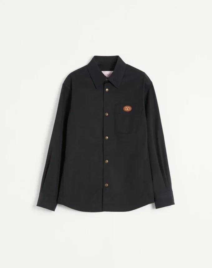 Chaqueta camisa de nailon con parche VLogo