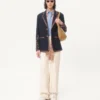 Chaqueta de lino de botonadura sencilla con bordados de abalorios y parches Chaqueta de lino de botonadura sencilla con bordados de abalorios y parches