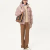 Chaqueta de nylon con capucha y parche VLogo Chaqueta de nylon con capucha y parche VLogo