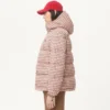 Chaqueta de nylon con capucha y parche VLogo Chaqueta de nylon con capucha y parche VLogo