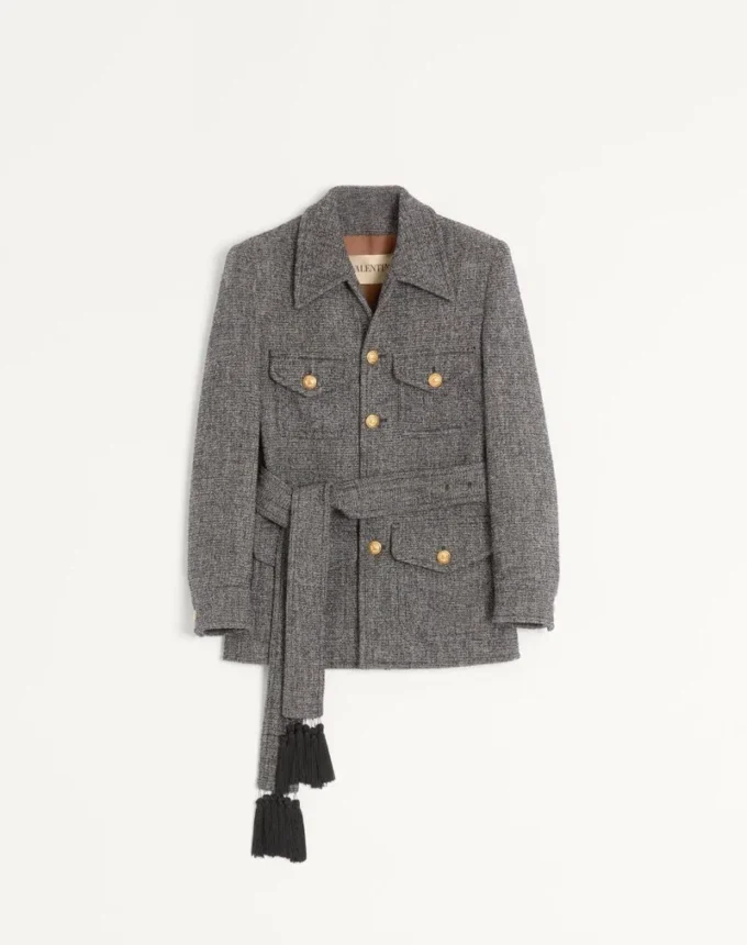Chaqueta safari de lana con botones y cinturón de Valentino Chaqueta safari de lana con botones y cinturón de Valentino
