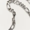 Collar metálico con logotipo Vlogo Collar metálico con logotipo Vlogo