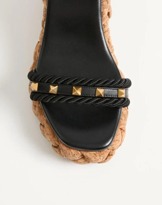 CUÑA ROCKSTUD DE PIEL DE BOVINO 100 MM