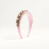 Diadema de lana y seda con bordados de Valentino