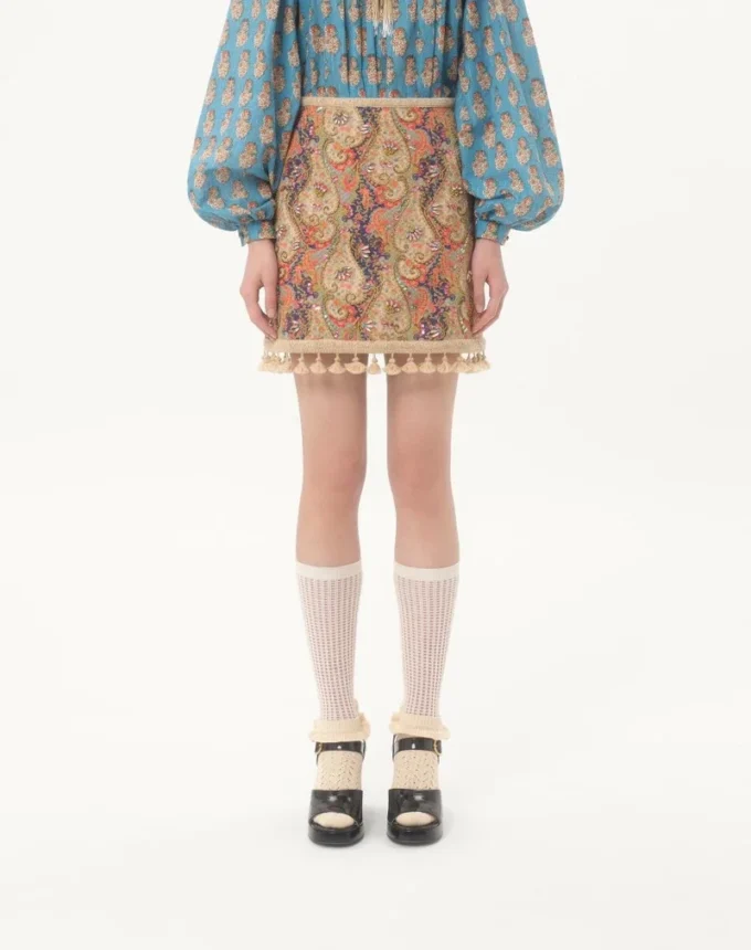 Falda bordada sobre piqué con estampado Paisley Voyage Imaginaire Falda bordada sobre piqué con estampado Paisley Voyage Imaginaire