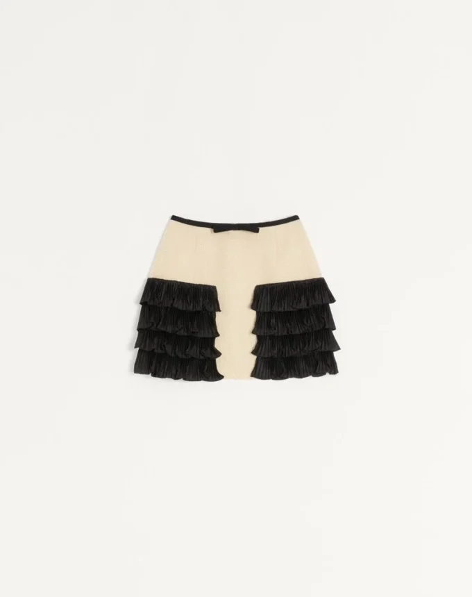 Falda corta de tweed de lana liso