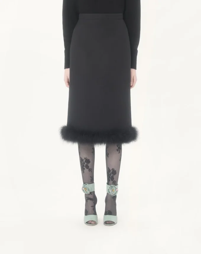 Falda Crepe Couture con plumas Falda Crepe Couture con plumas