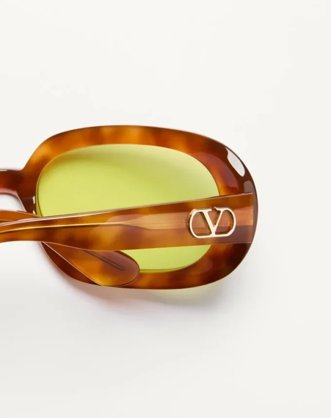 Gafas ovaladas envolventes de acetato Gafas ovaladas envolventes de acetato