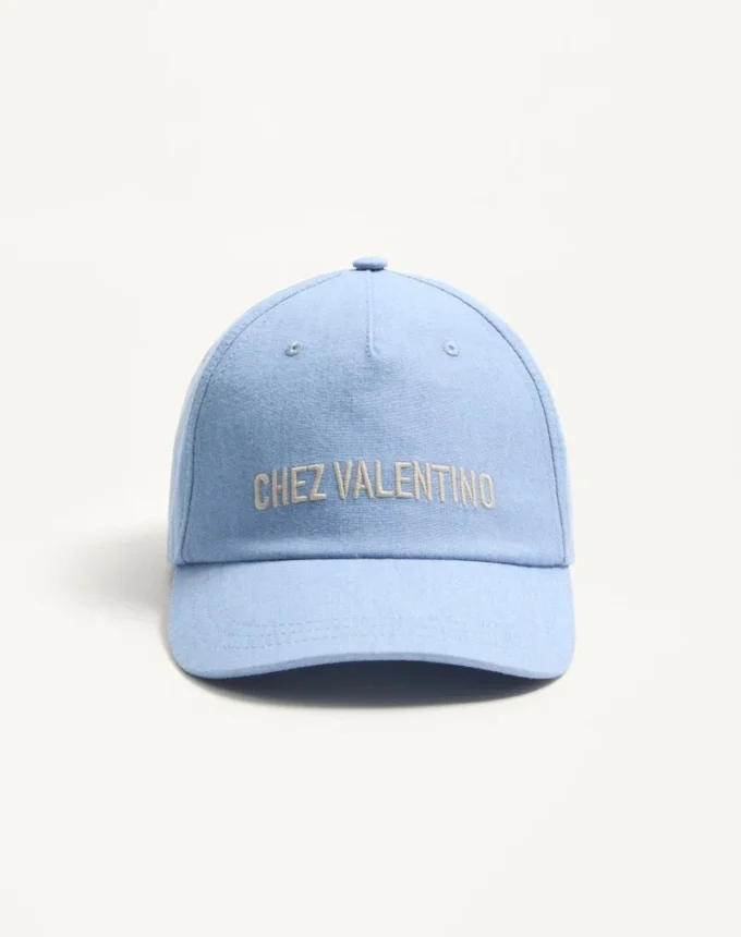 Gorra de béisbol de denim con bordado de Chez Valentino