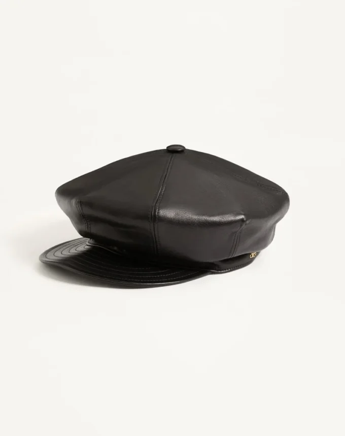 Gorra de piel con el logotipo Vlogo de Valentino Garavani