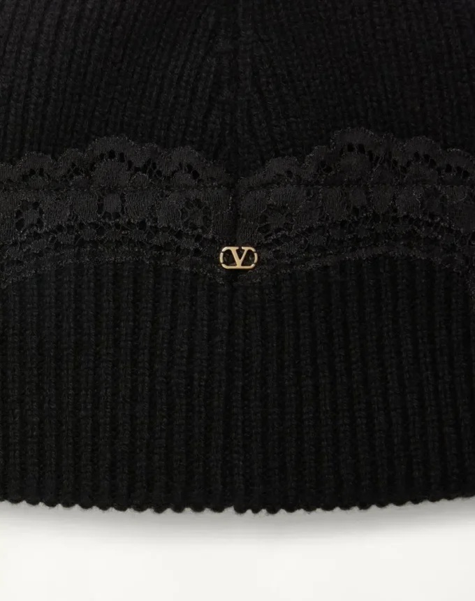 Gorro VLogo Signature de cachemira y encaje