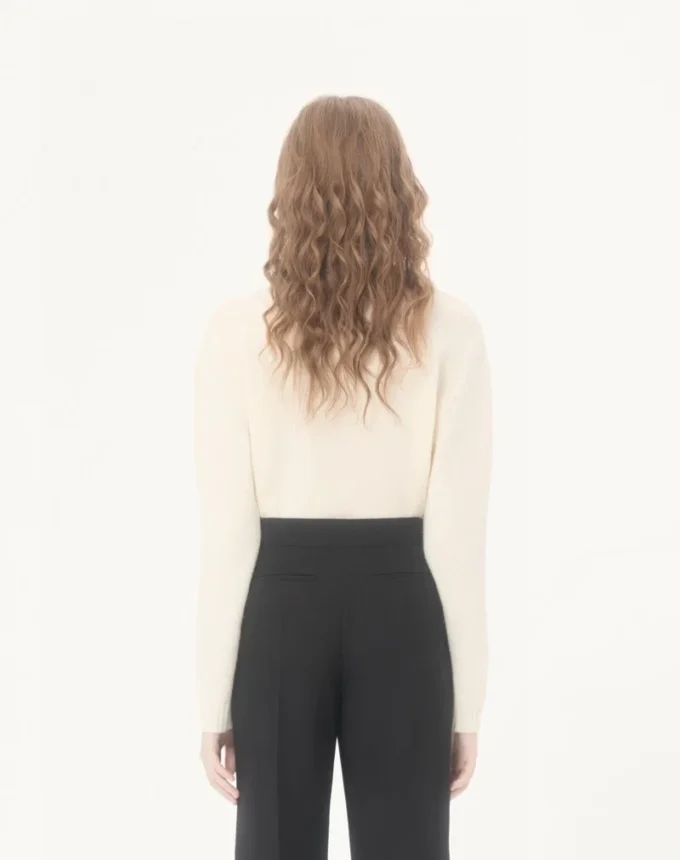 Jersey de lana bordado Jersey de lana bordado