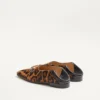 Mocasines Babouche de piel de becerro con estampado Fauve Eclat de Valentino Garavani Mocasines Babouche de piel de becerro con estampado Fauve Eclat de Valentino Garavani