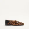 Mocasines Babouche de piel de becerro con estampado Fauve Eclat de Valentino Garavani Mocasines Babouche de piel de becerro con estampado Fauve Eclat de Valentino Garavani